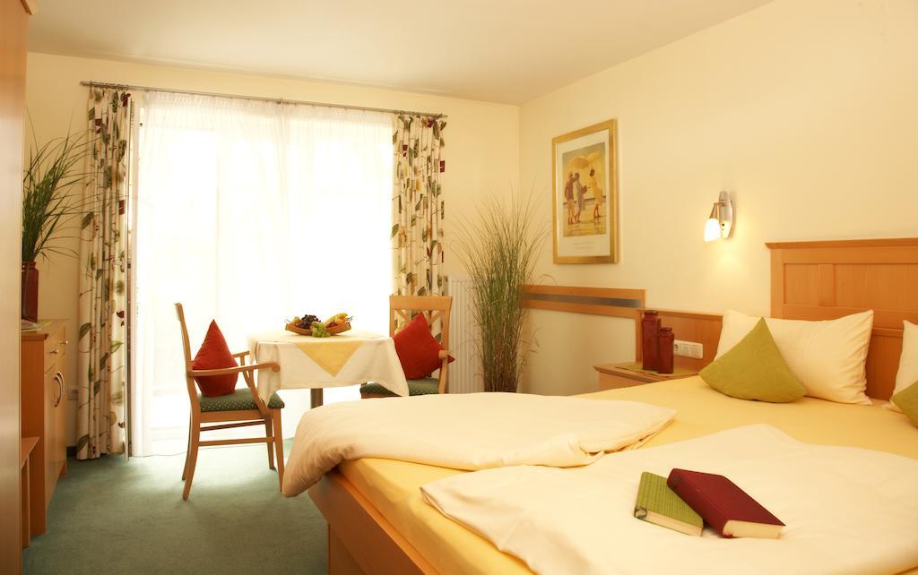 Apart-Hotel Pension Rossmayer Bad Füssing Rom bilde