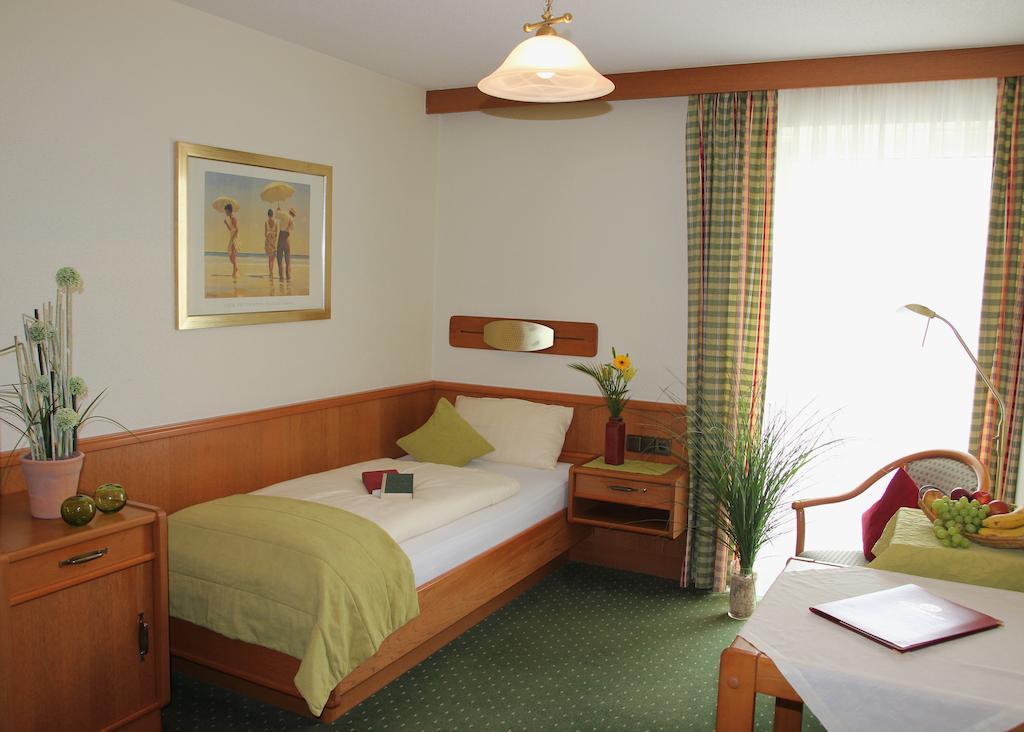 Apart-Hotel Pension Rossmayer Bad Füssing Rom bilde