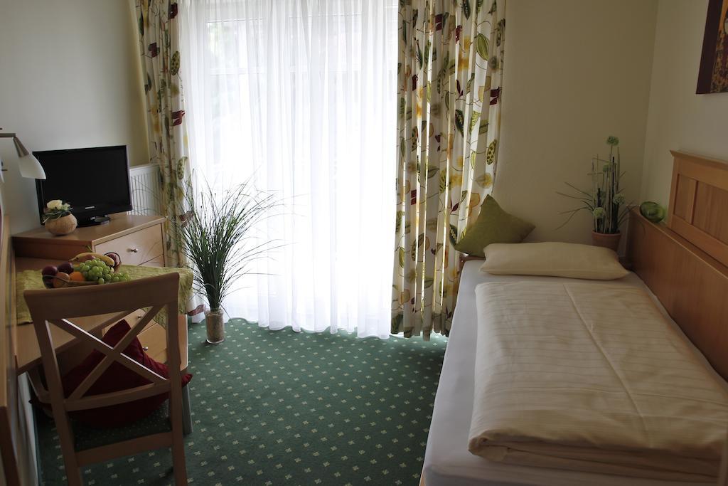 Apart-Hotel Pension Rossmayer Bad Füssing Rom bilde